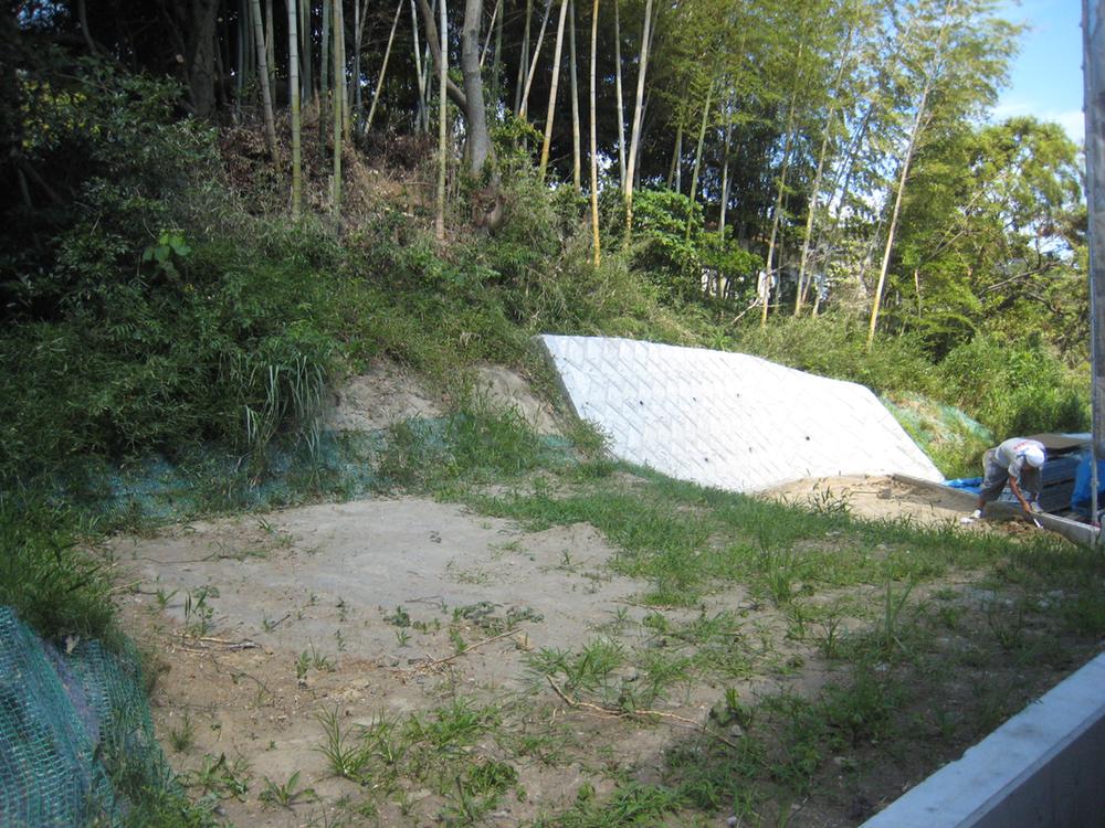 Local land photo. A green and quiet living environment