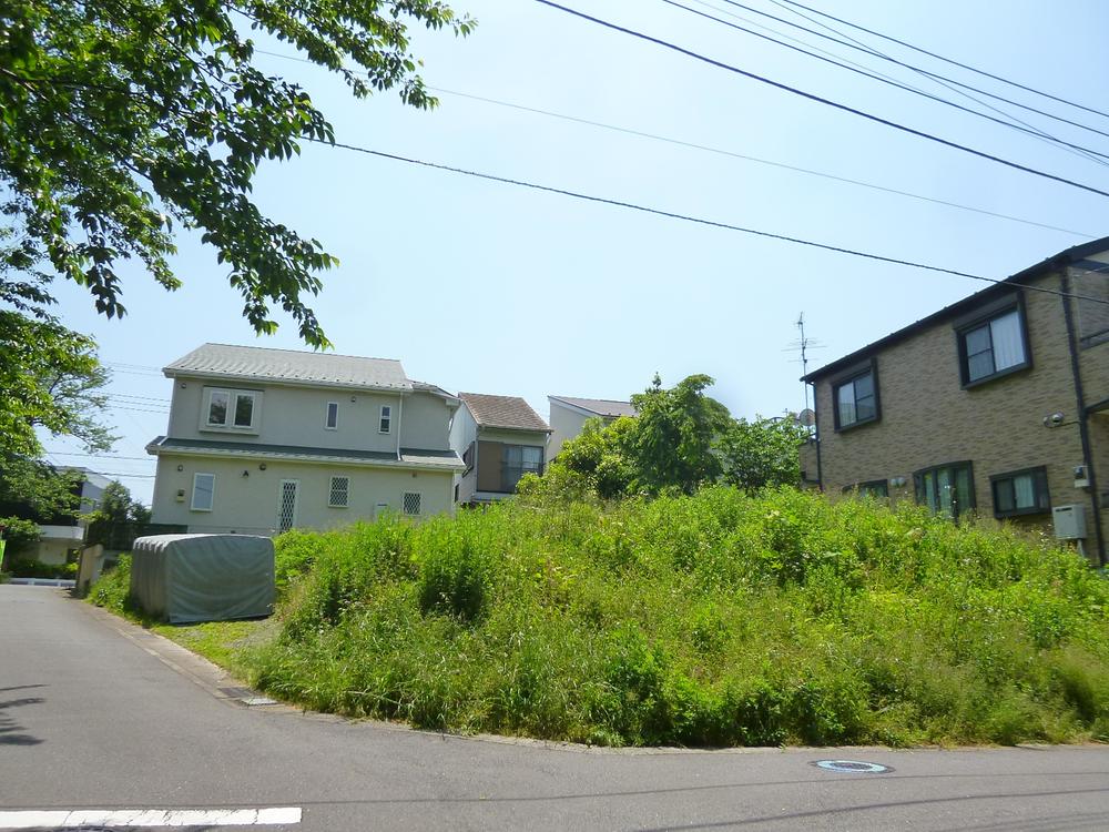 Local land photo. Per yang per corner lot ・ Sense of openness is good!