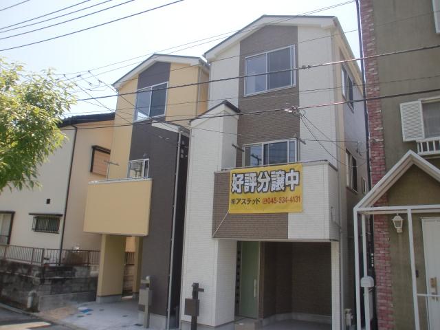 Local appearance photo. Local (May 2013) Shooting