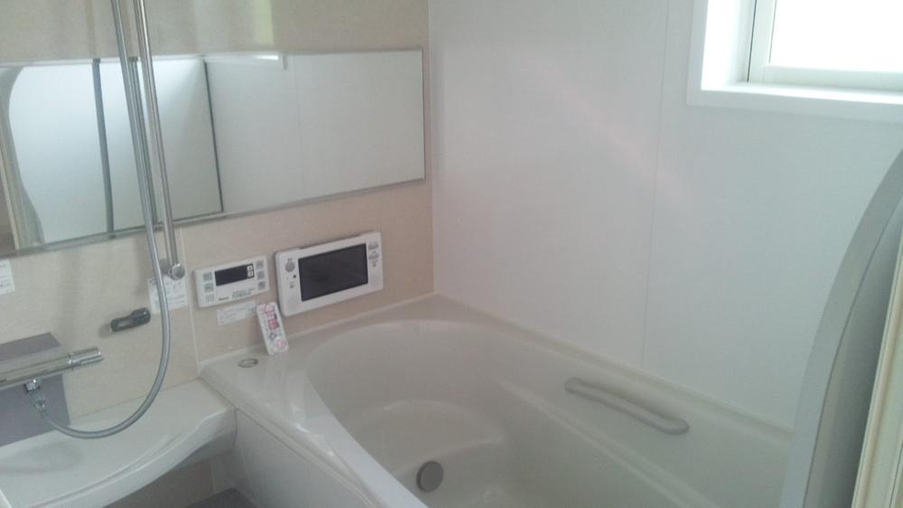 Bathroom. Indoor (July 2013) Shooting