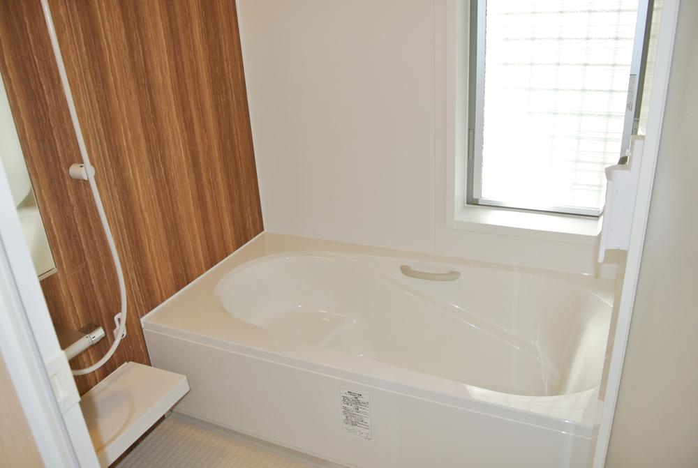 Bathroom. Indoor (10 May 2013) Shooting