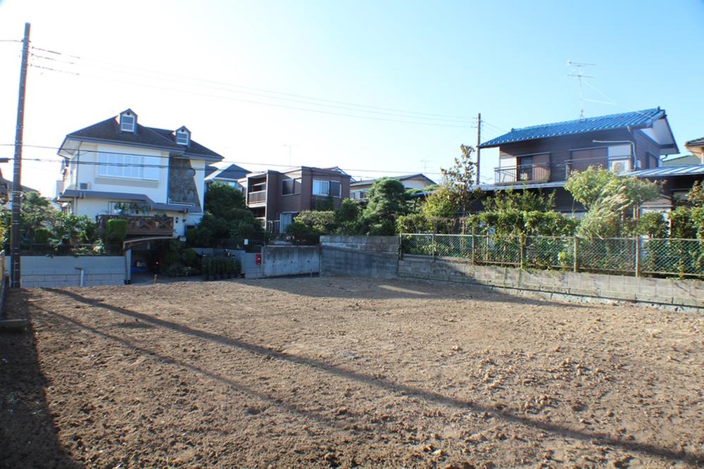 Local land photo. Local (10 May 2013) Shooting