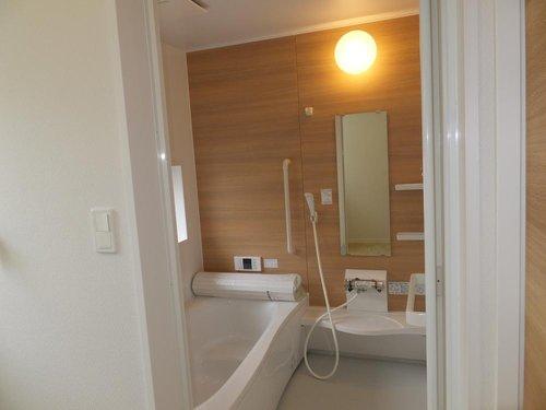 Bathroom. Indoor (12 May 2013) Shooting