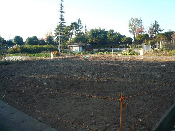 Local appearance photo. Local (12 May 2013) Shooting