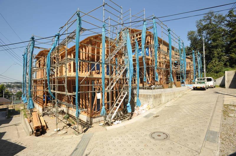 Local photos, including front road. 4 ~ 6 Building (under construction) Local (September 2013) Shooting