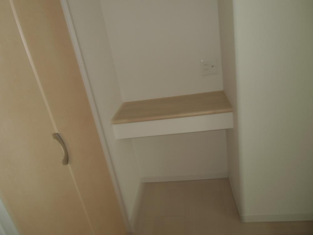 Receipt. Local (10 May 2013) Shooting