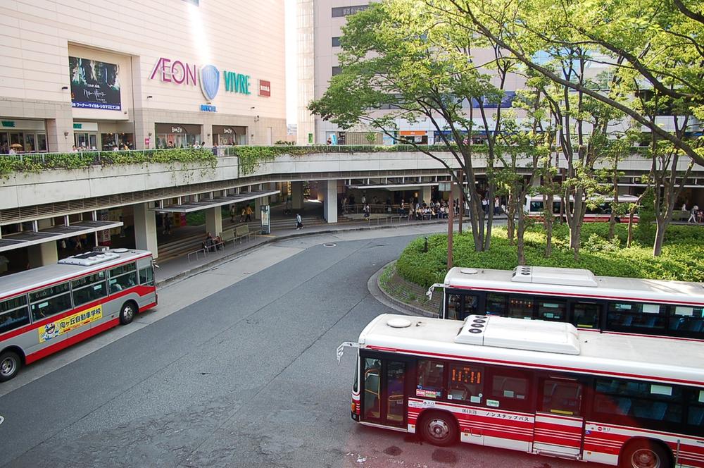 station. ShinYurikeoka until around Station 1700m convenient and stylish city "Shinyurigaoka"