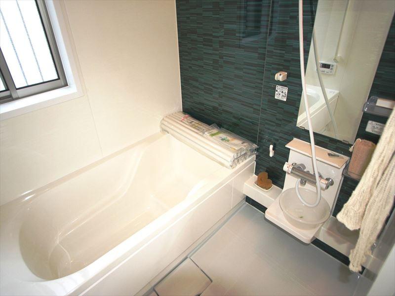 Same specifications photo (bathroom). Same specifications