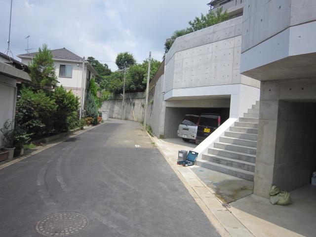 Local photos, including front road. Local (July 2013) Shooting