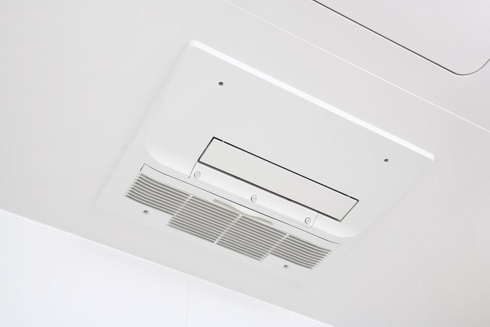 Other Equipment. Less burden on the body in order to wrap the whole body in a gentle mist of mist, Mist sauna to relax mentally and physically. Including the bathroom of heating, Clothes dry and bathroom ventilation, Also it has a function of the cool breeze. (Reference photograph)