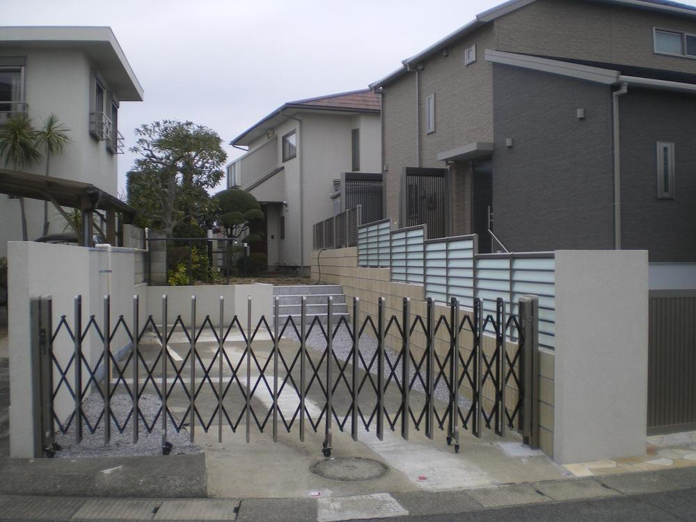 Local land photo. Local southwest road side land photo