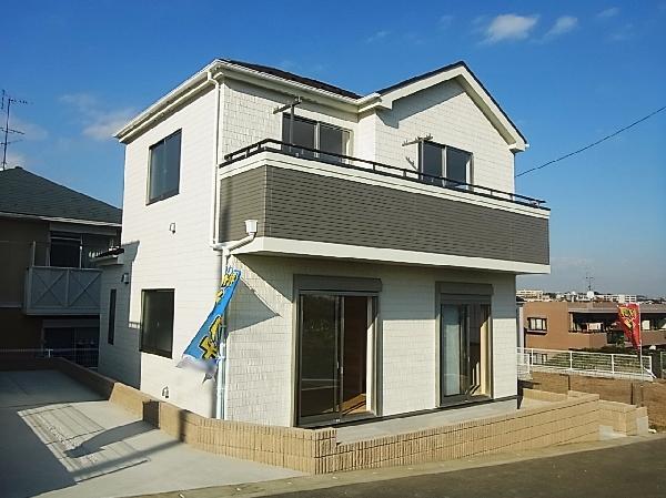 Local appearance photo. Living environment is also good.