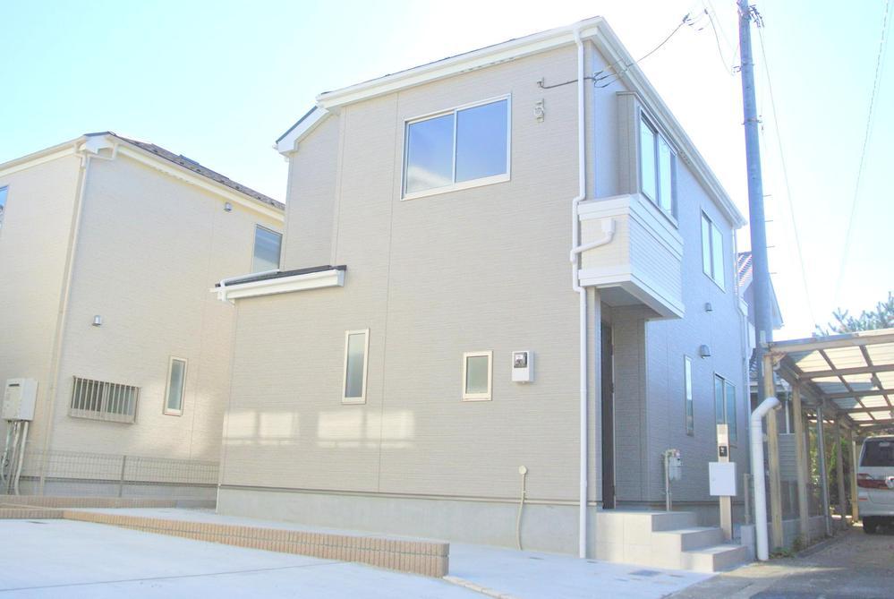 Local appearance photo. Appearance that white was the keynote