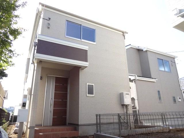 Local appearance photo. 3 Building appearance