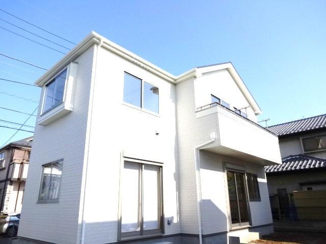 Local appearance photo. Good per sun! Garden Home!