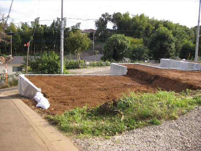 Local appearance photo. Local (10 May 2013) Shooting