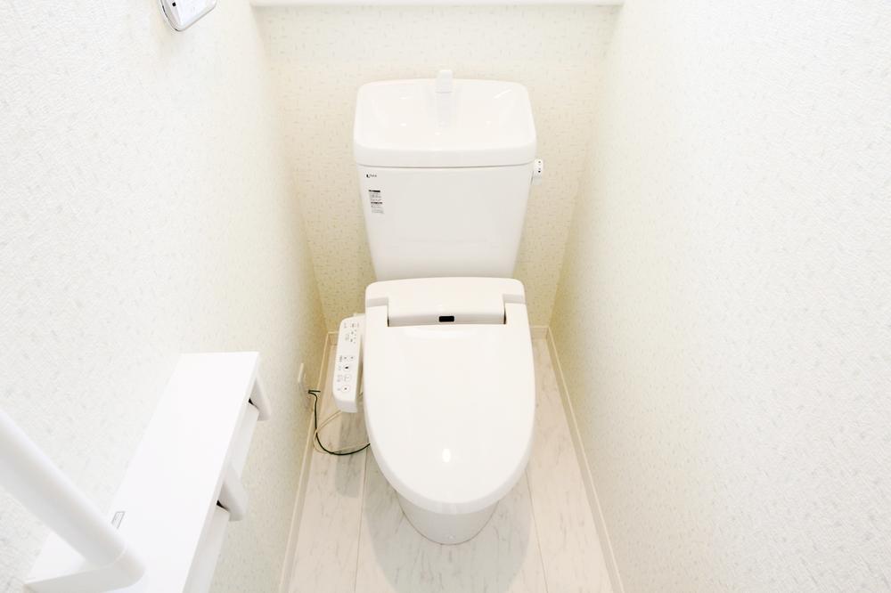 Same specifications photos (Other introspection). Toilet