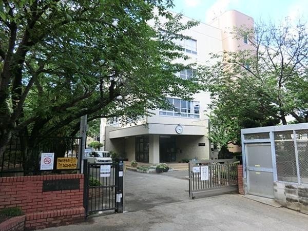 Primary school. Nagasawa until elementary school 480m