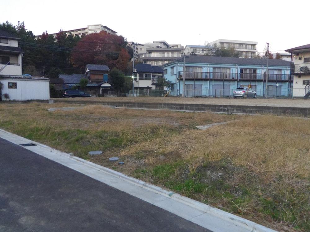 Local land photo. Local (12 May 2013) Shooting