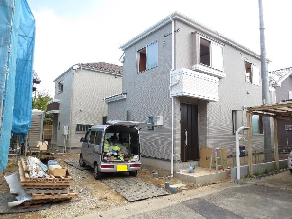 Local appearance photo. Is the whole outlook (2).