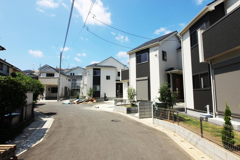 Local photos, including front road