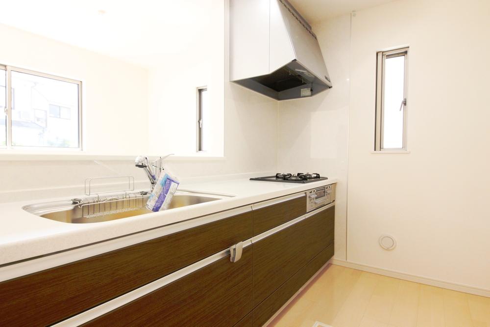 Kitchen. Same specifications