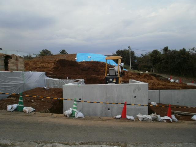 Local appearance photo. Local (10 May 2013) Shooting