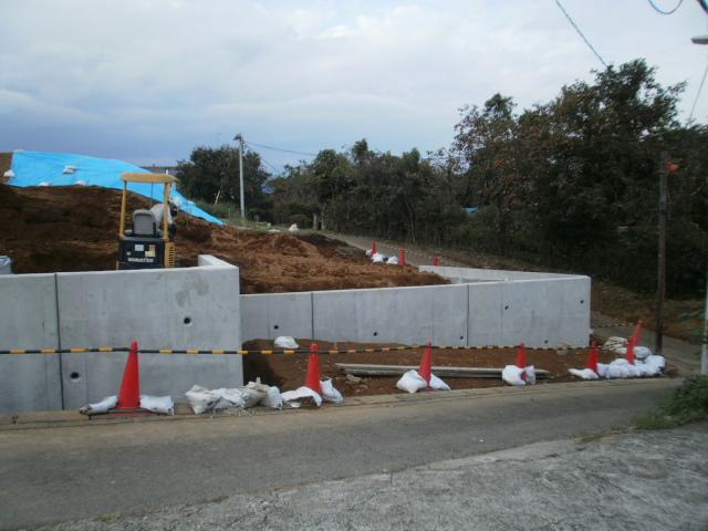 Local appearance photo. Local (10 May 2013) Shooting