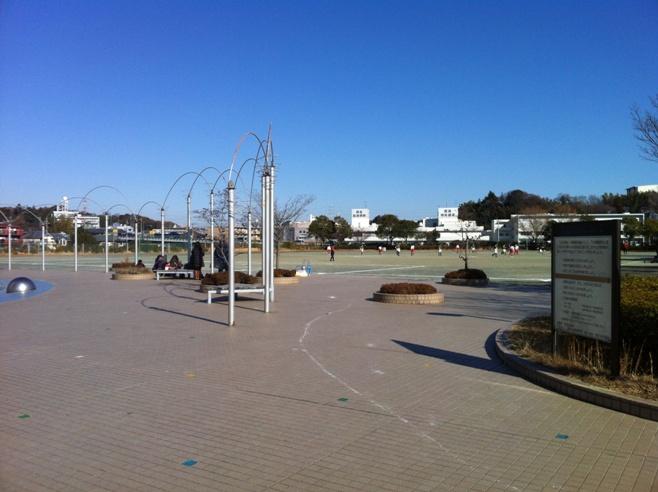 Streets around. Asao petting of the hill (about 200m)