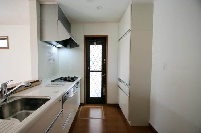 Kitchen. It is with a dishwasher (5 Building)