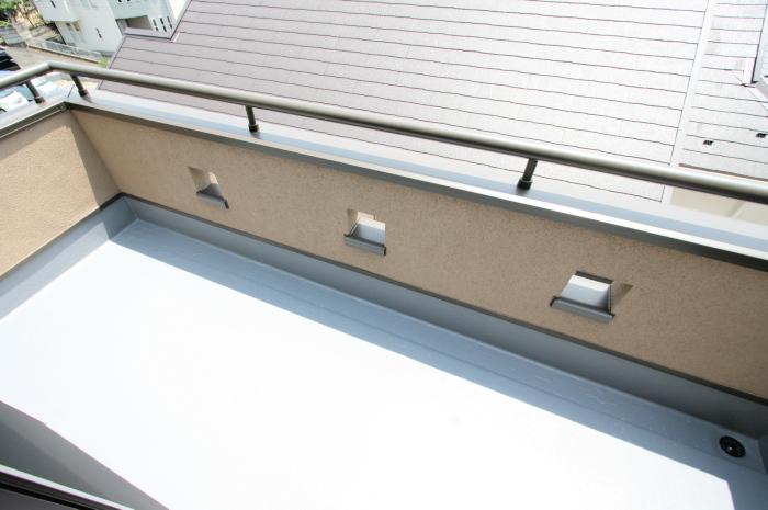 Balcony. Good per yang (5 Building)