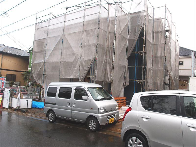 Local appearance photo. Local (12 May 2013) Shooting