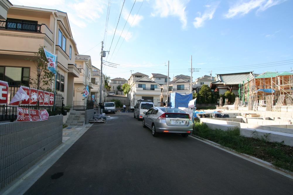 Local photos, including front road. Local (September 2013) Shooting