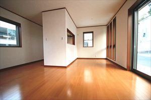 Same specifications photos (living). Same specifications