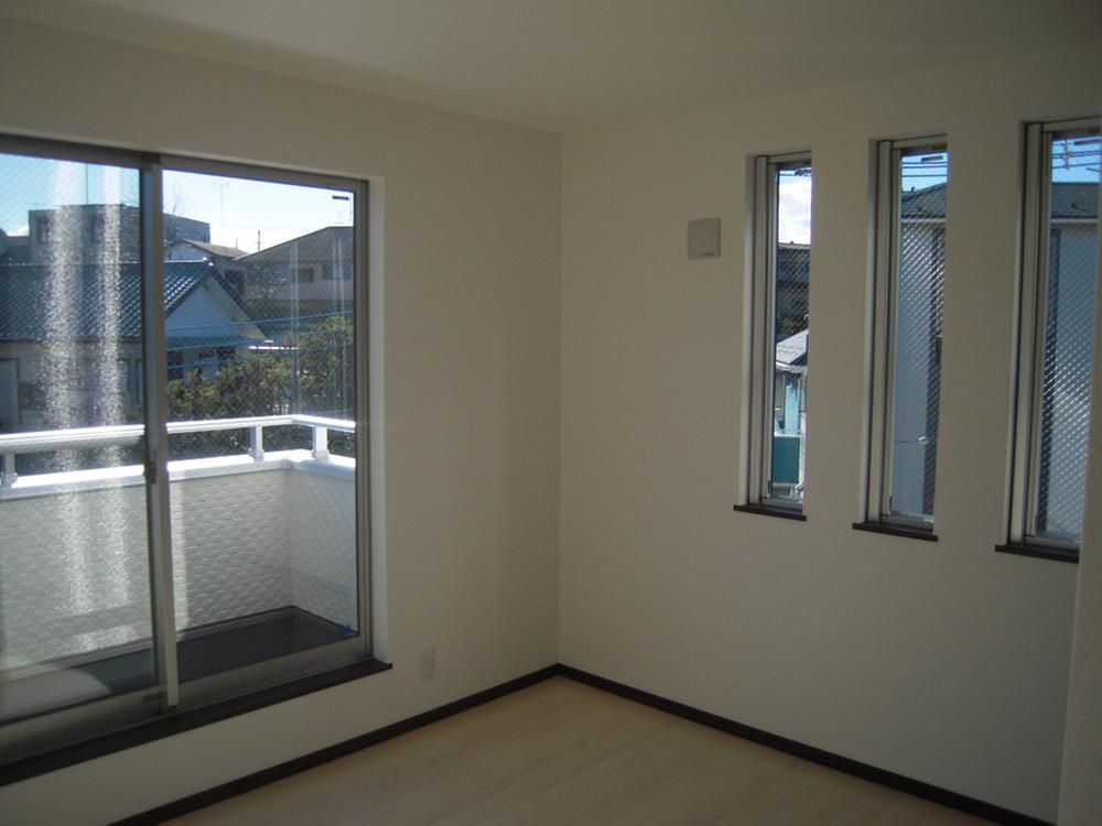 Non-living room. In accordance with the growth of the child, You can floor plan changes to 4LDK to the future partition