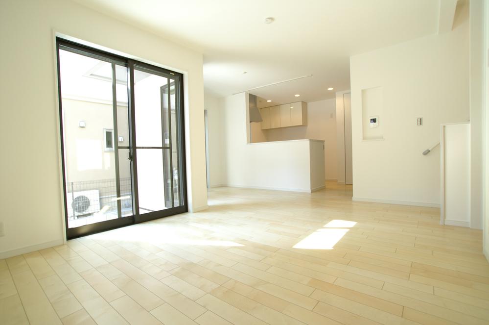 Living. Indoor (11 May 2013) Shooting