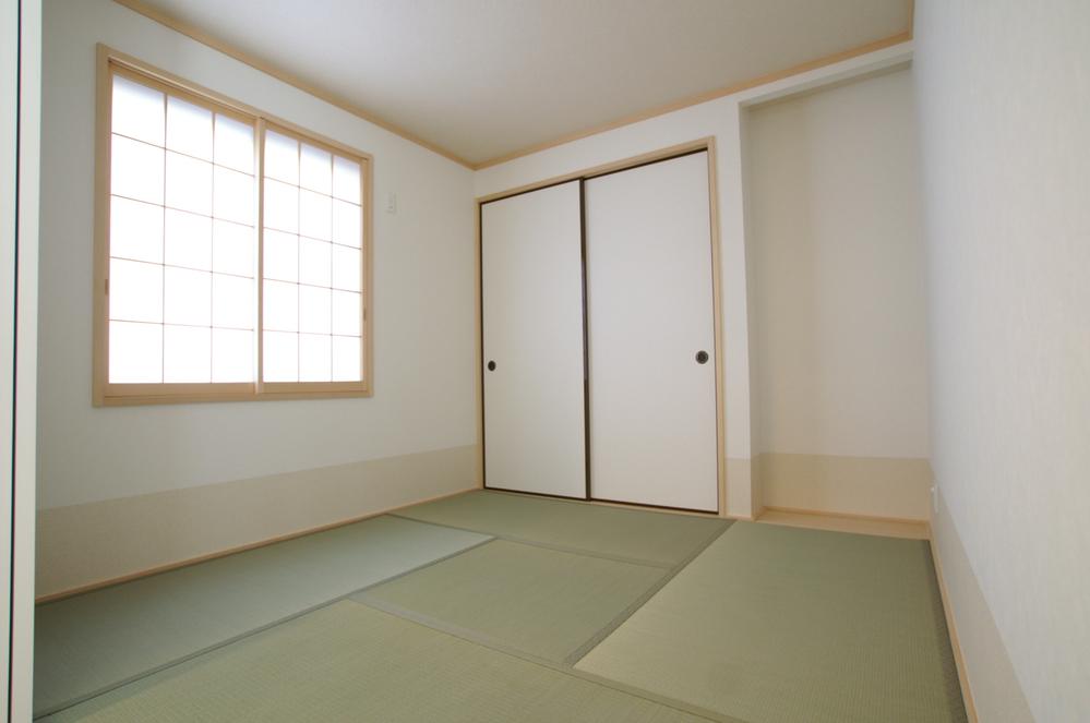 Non-living room. Indoor (11 May 2013) Shooting