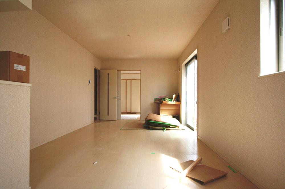 Living. Local (July 2013) Shooting