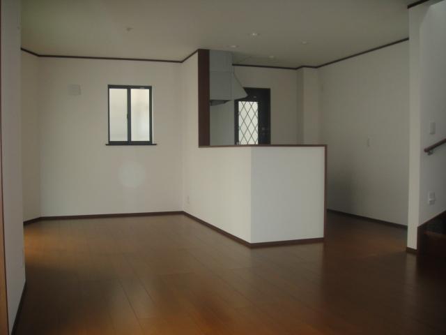 Living. Indoor (10 May 2013) Shooting