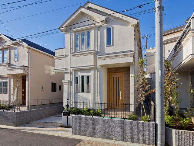 Local appearance photo. 5 Building