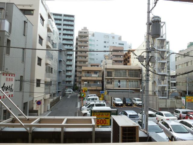 View photos from the dwelling unit. View from local (May 2013) Shooting