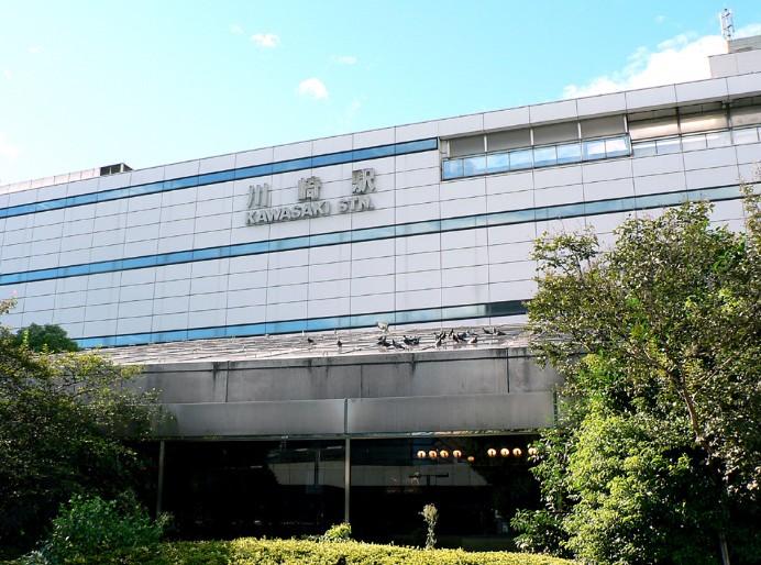 station. 1100m to Kawasaki Station