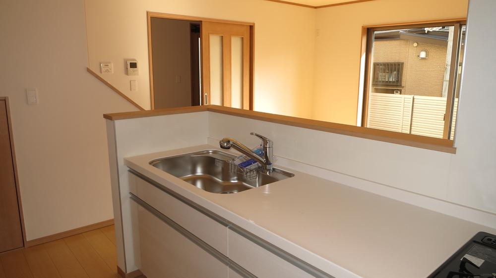 Kitchen. Indoor (10 May 2013) Shooting