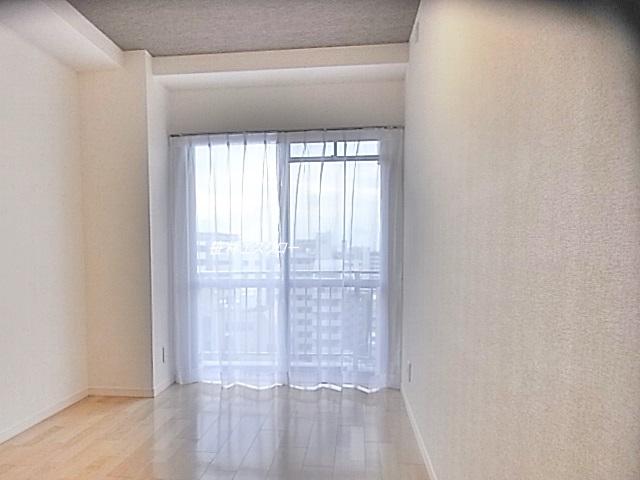 Non-living room