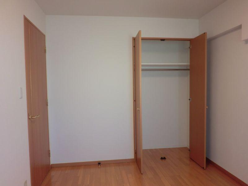 Non-living room. Western-style -1