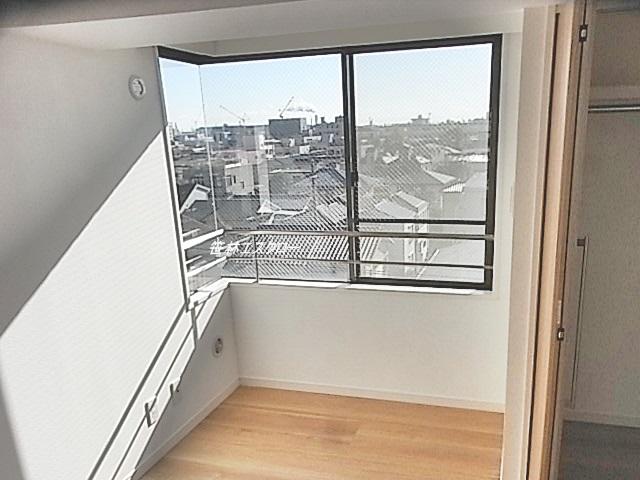 Non-living room
