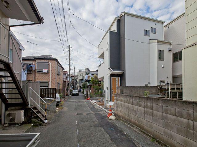 Local appearance photo