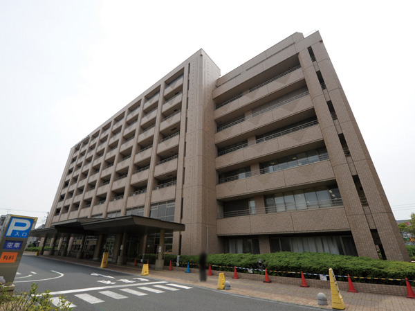 Surrounding environment. Kawasaki Social Insurance Hospital (a 10-minute walk / About 730m)