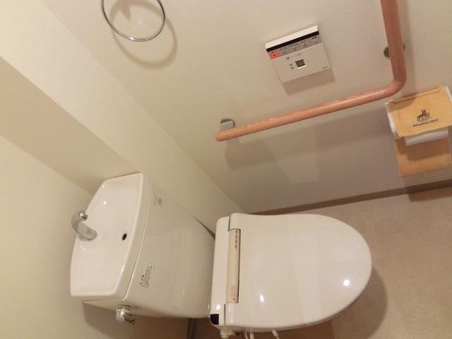 Toilet