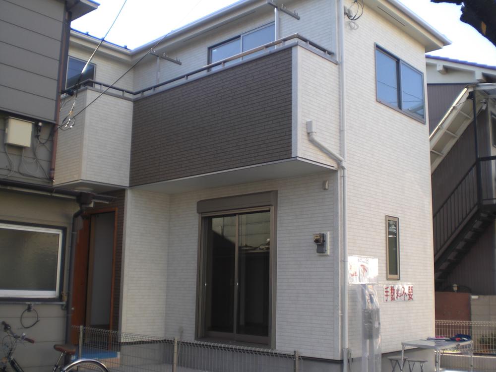 Local appearance photo. 2013 December 5 shooting